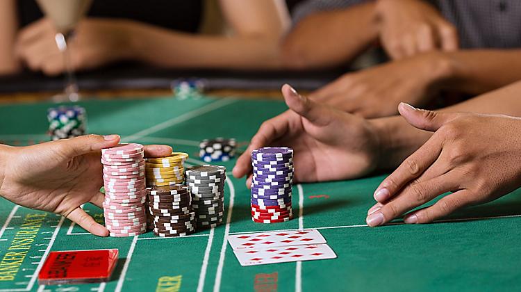 Put Your Investment Wisely In Selecting The Suitable Poker Game In Online